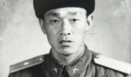 91岁老兵直播,传承红色精神